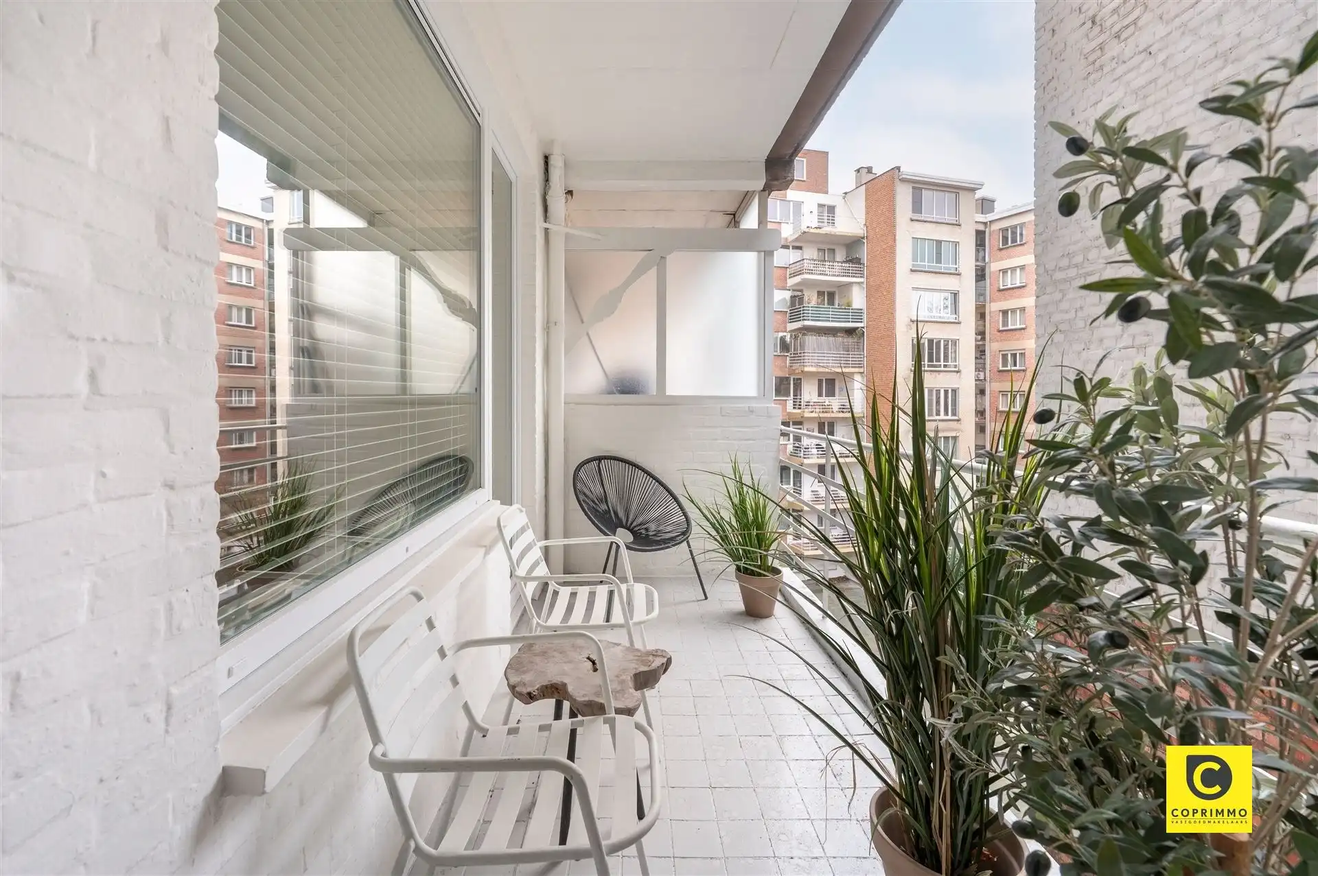 Prachtig 2 slaapkamer app foto 8