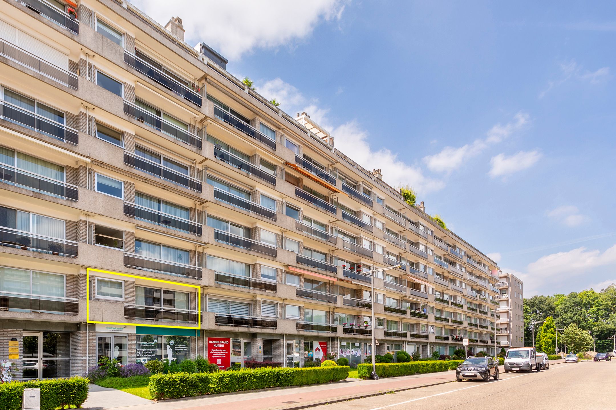 licht appartement van ca 153 m² met 2 terrassen en garage foto 9