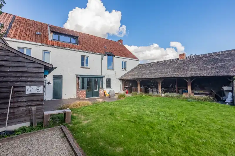 Verder af te werken, doch onmiddellijk bewoonbare ruime woning (399m²)  met 4 slpks (meer mogelijk), tuin, garage ....ENERGIELABEL C... foto 11