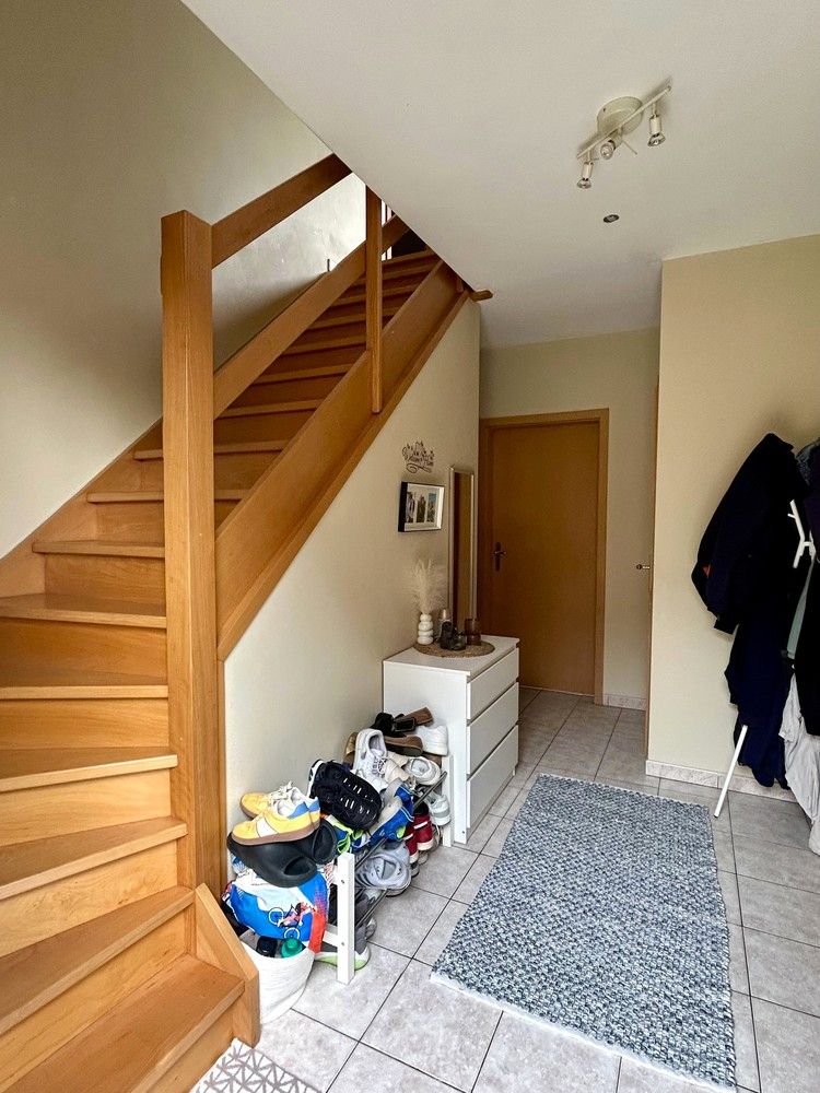 Gezellige eengezinswoning met 3 ruime kamers en tuin foto 2