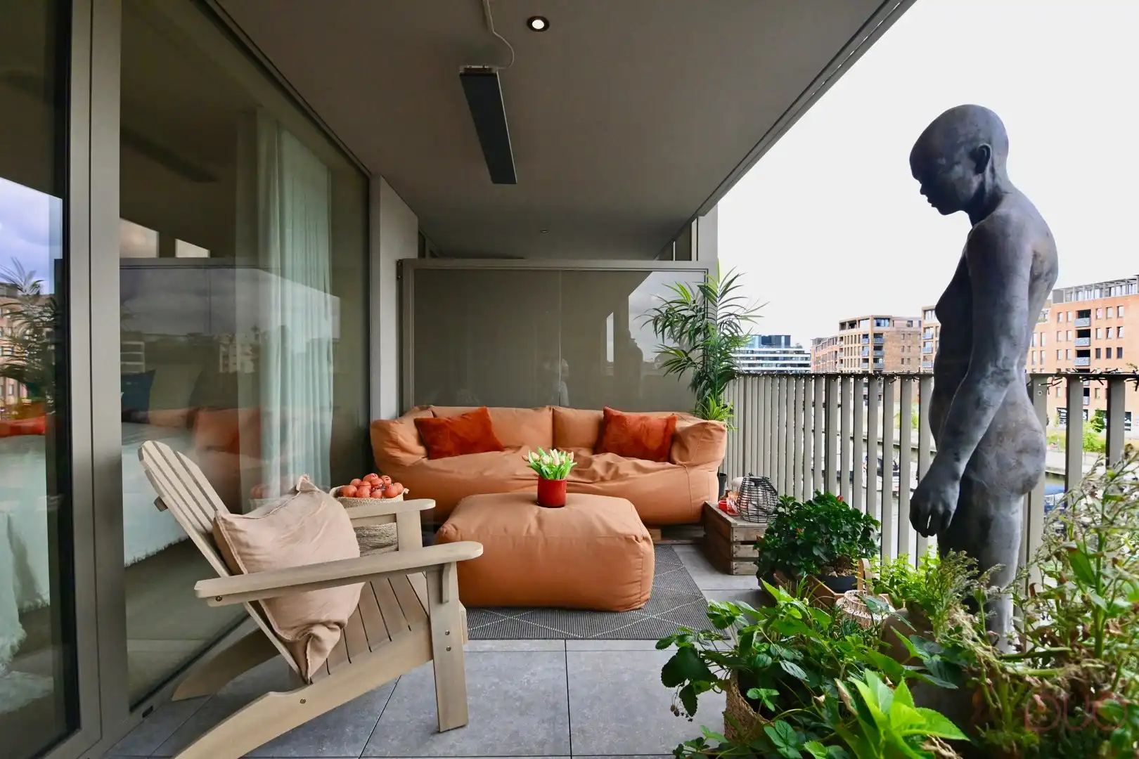 Wonen aan het water, midden in het bruisende hart van Hasselt – perfect bereikbaar en volledig instapklaar! foto 22