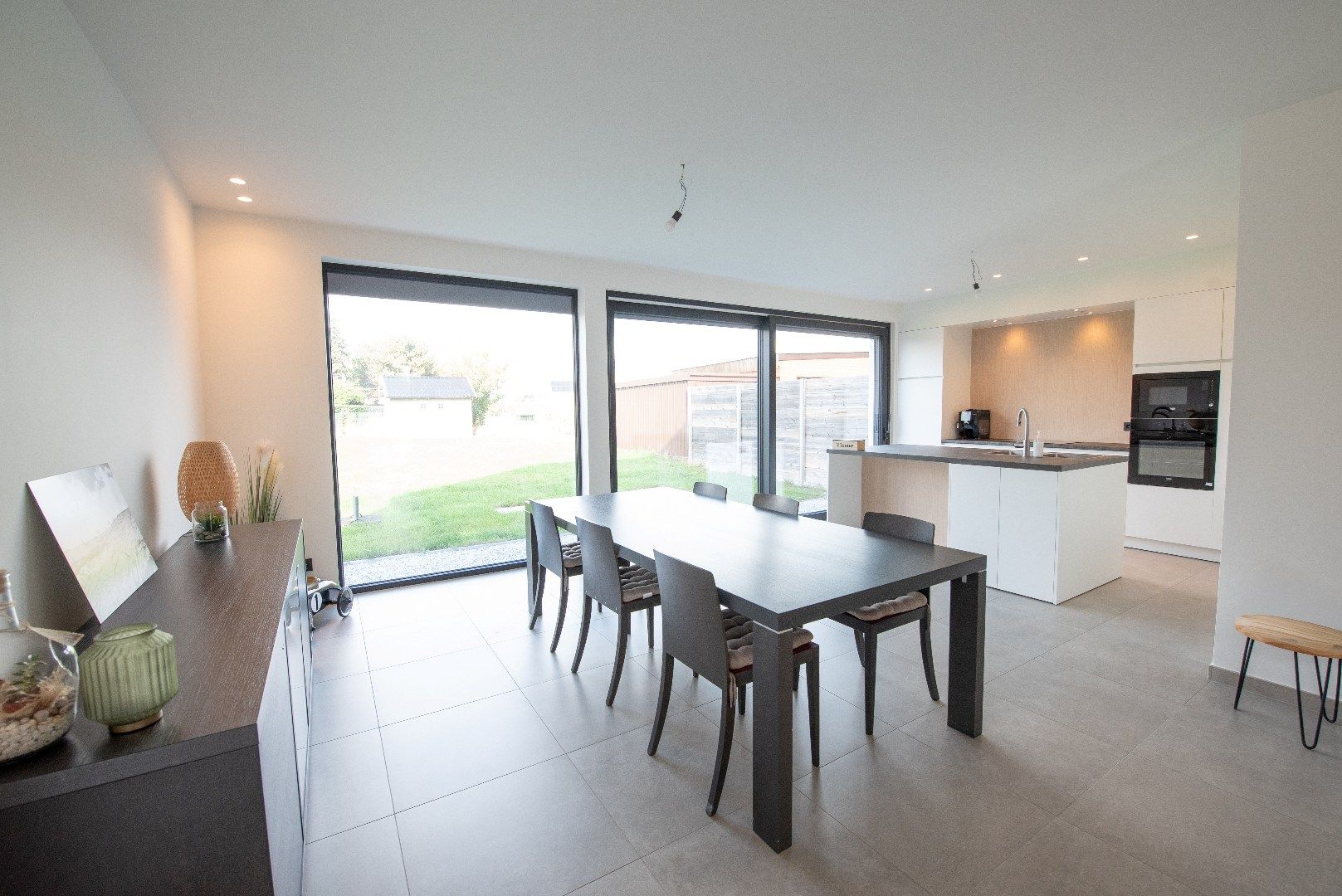 Volledig instapklare woning met 3 slaapkamers en leuke tuin in Zulte foto 4