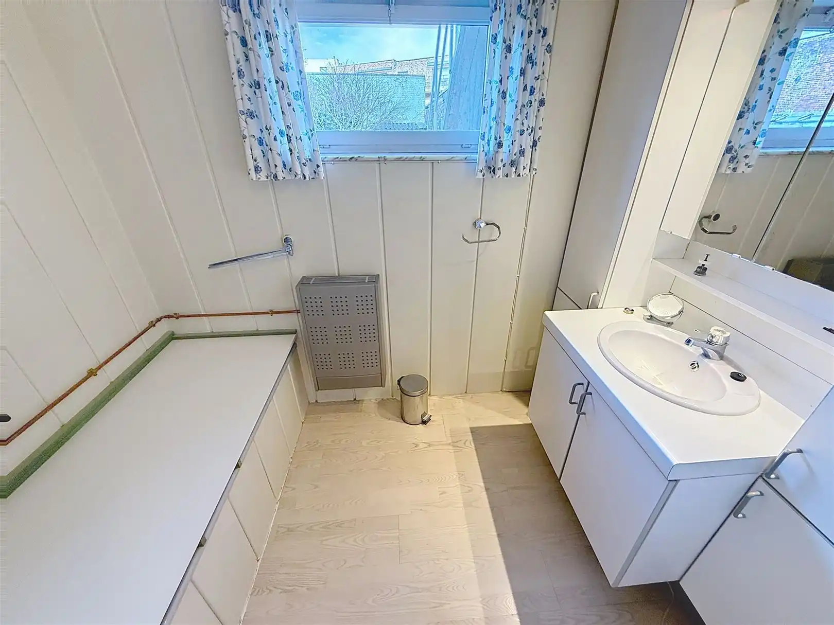 Stadswoning met tuin, 4 slpks, inrichtbare zolder, 2a 20ca foto 16