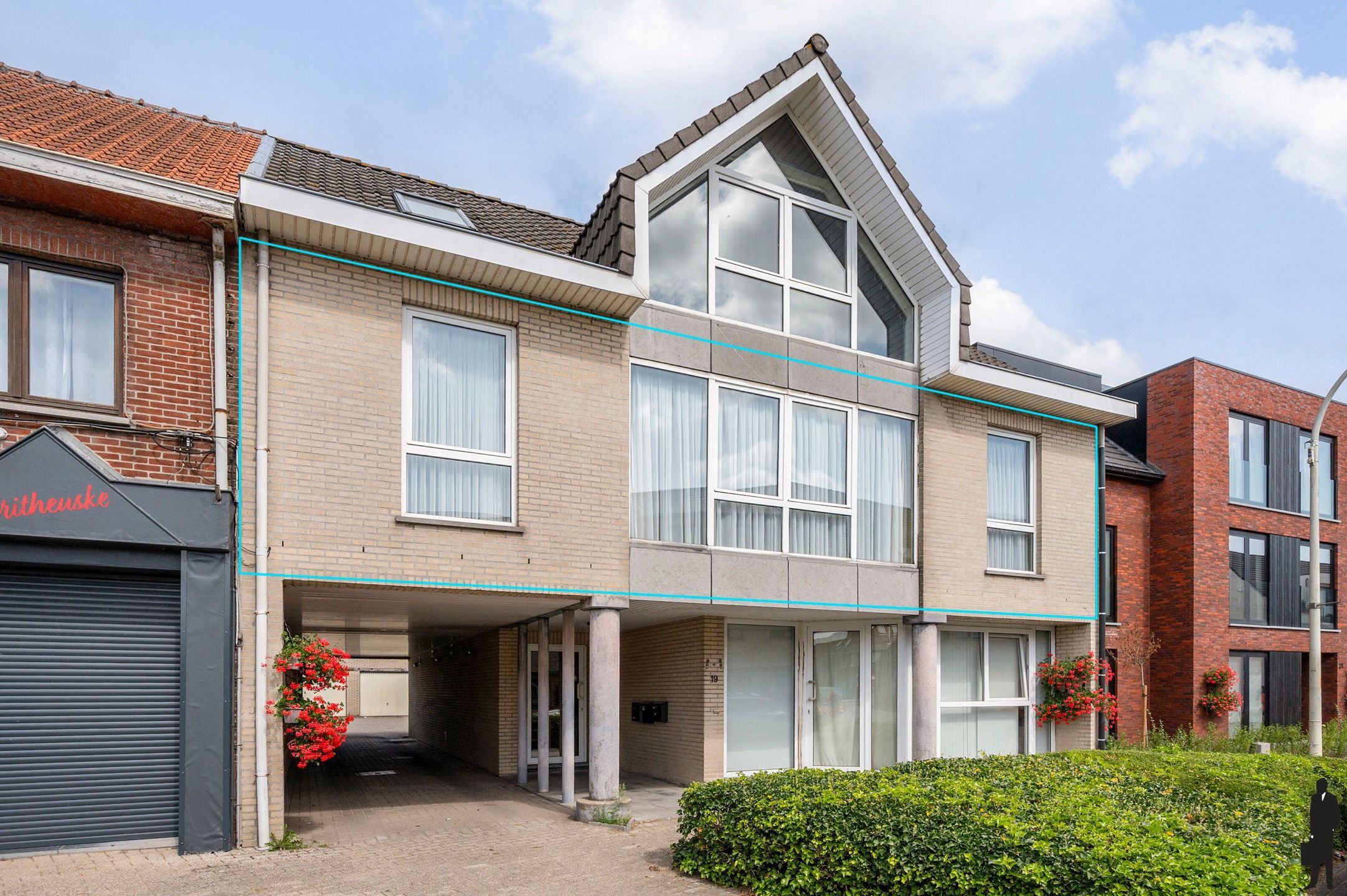 Ruim appartement met terras in het centrum van Nieuwmoer foto 29