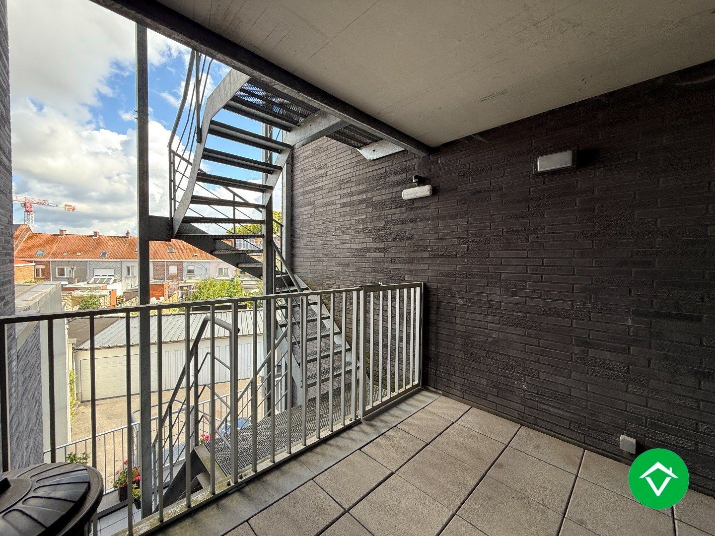 Appartement met twee slaapkamers, garage en twee terrassen te Roeselare foto 12