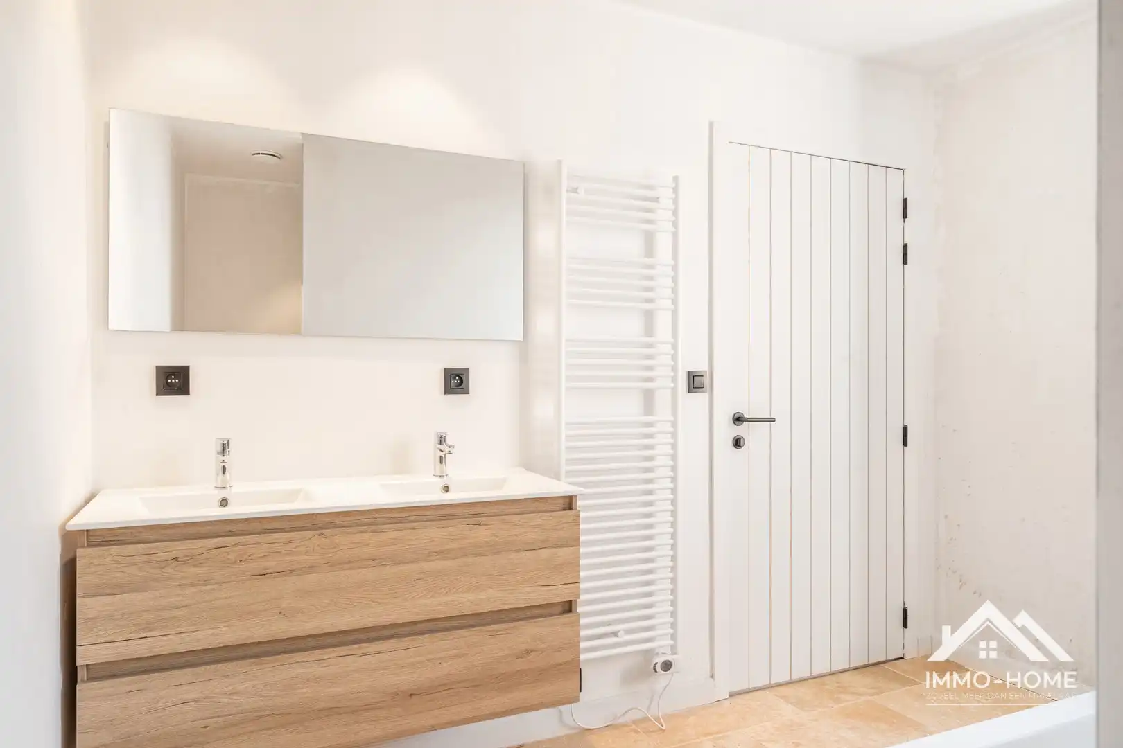 TOP renovatie, A-label met 5 slaapkamers!! foto 4