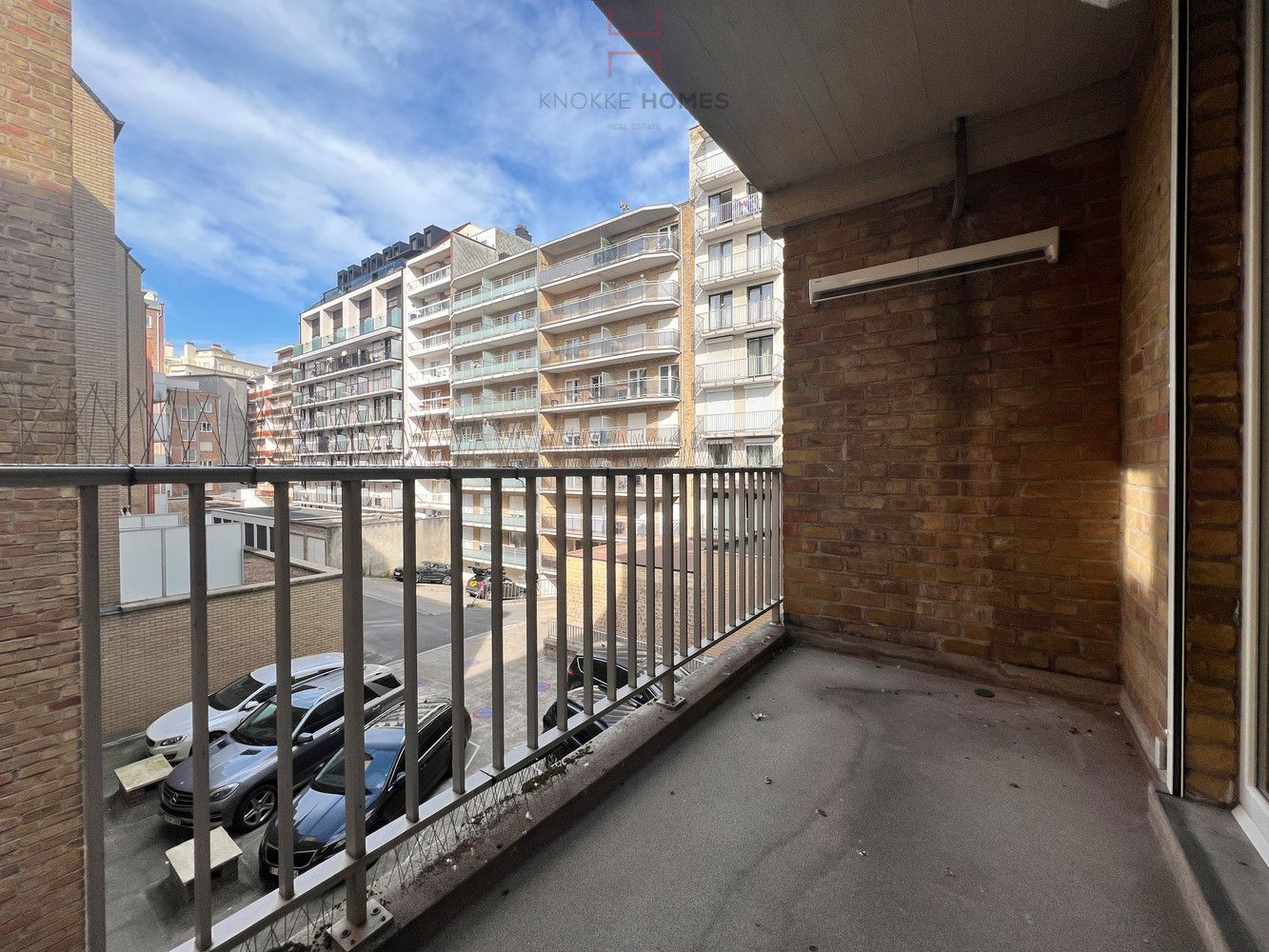 Instapklaar appartement met zijdelings zeezicht aan het Albertstrand in Knokke foto 12
