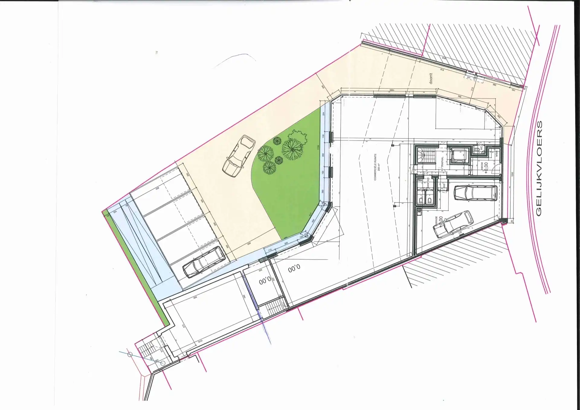 Nieuwbouw handelsruimte op commerciële liggen in het centrum! foto 19