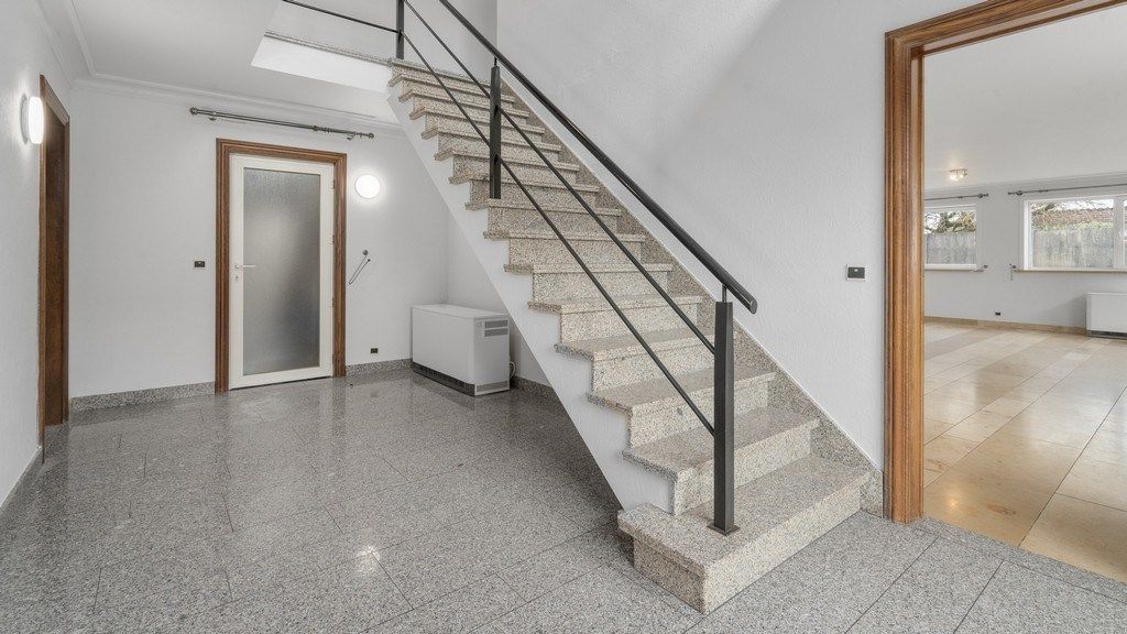 Bedrijfspand met woonst te huur in Dikkelvenne foto 7