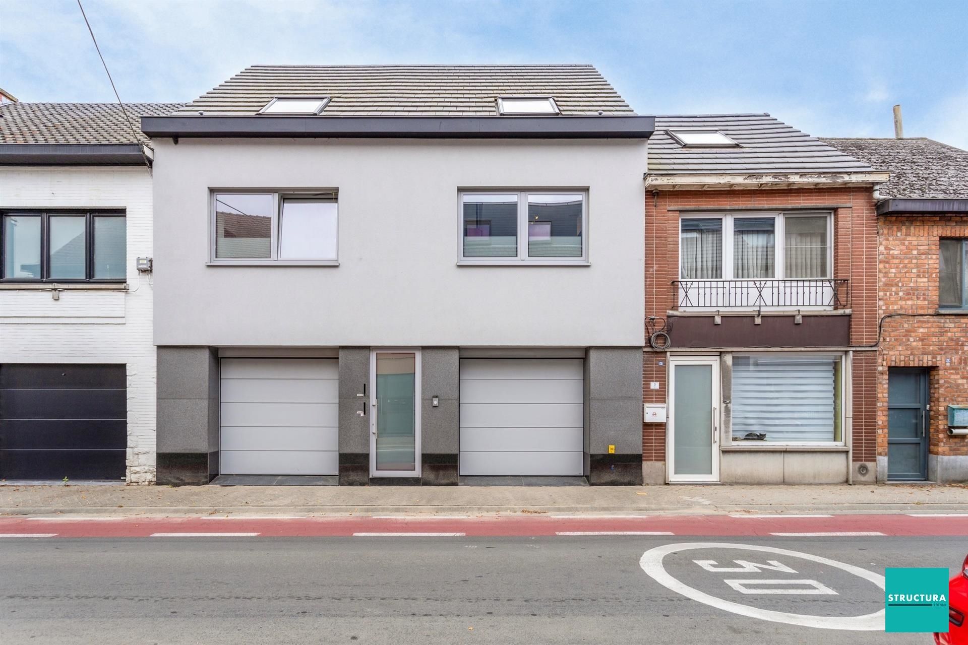 VERKOCHT! Appartement met grote garage foto 3