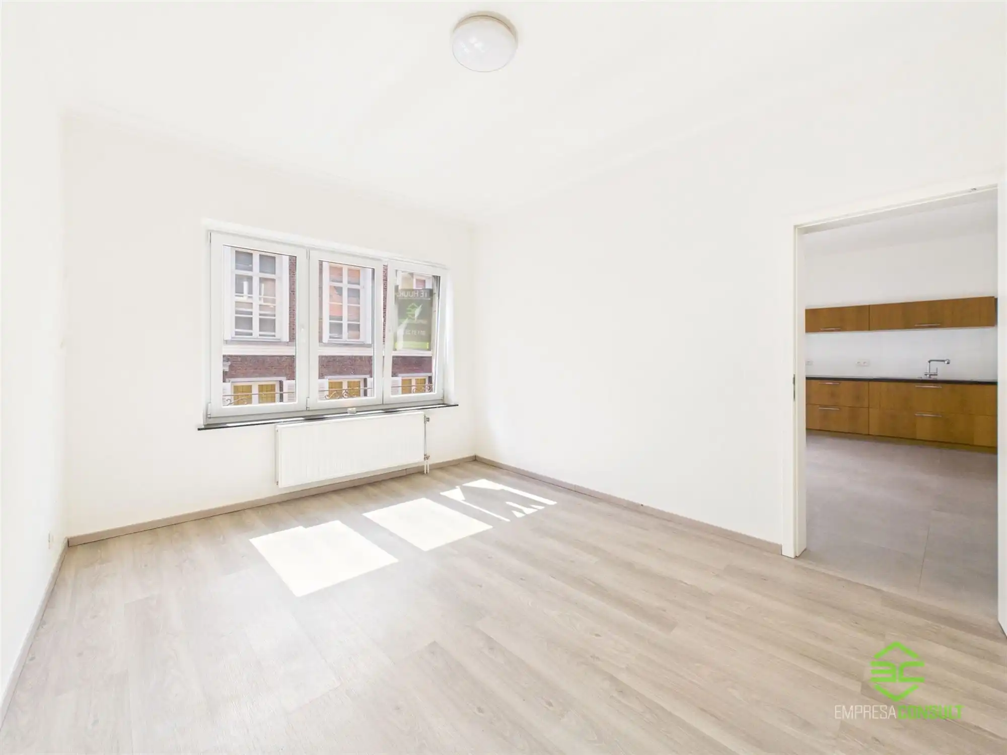 Kleinschalig appartementsgebouw van 3 app in het centrum! foto 13