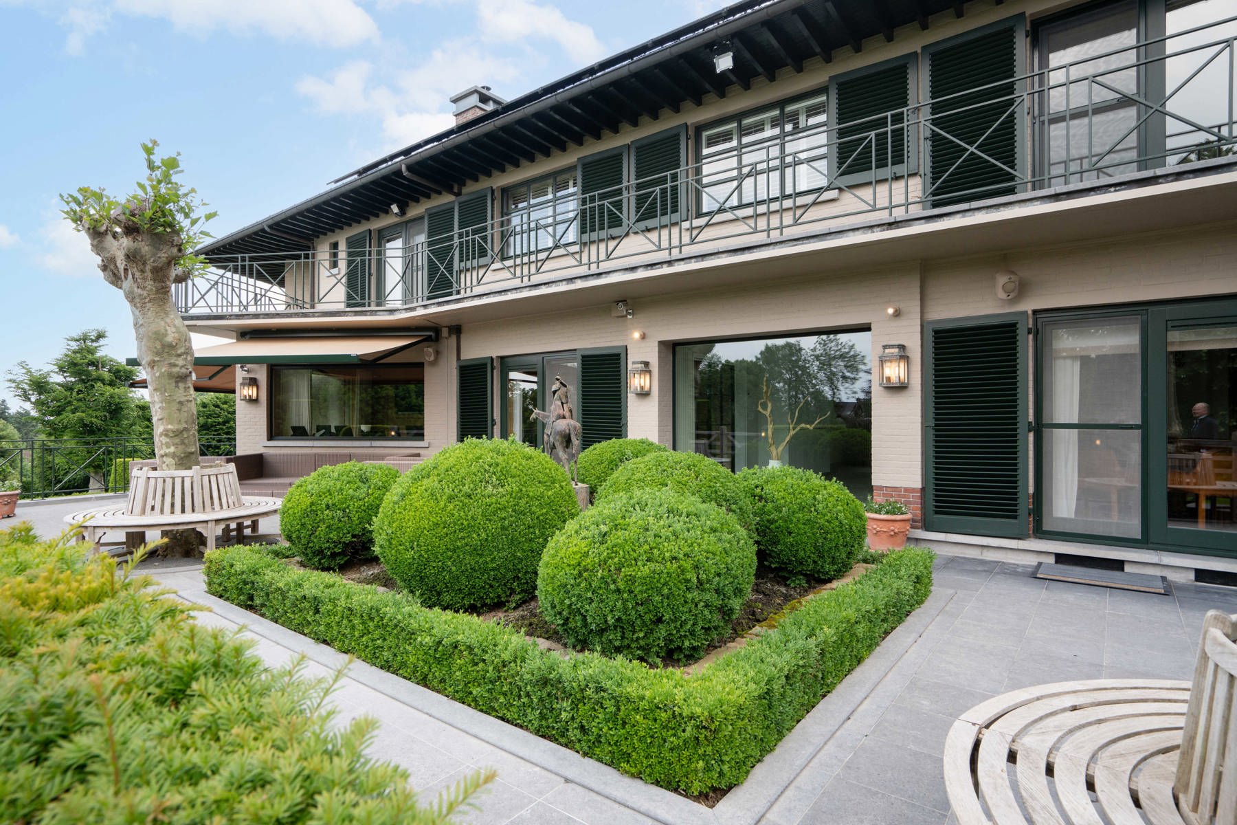 Villa op ruim perceel met ontwikkelingspotentieel te WINKSELE foto 5