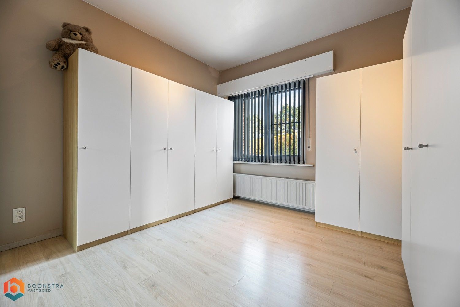 Instapklare gelijkvloers woning met 2 (à 3) slpkrs te Putte foto 14