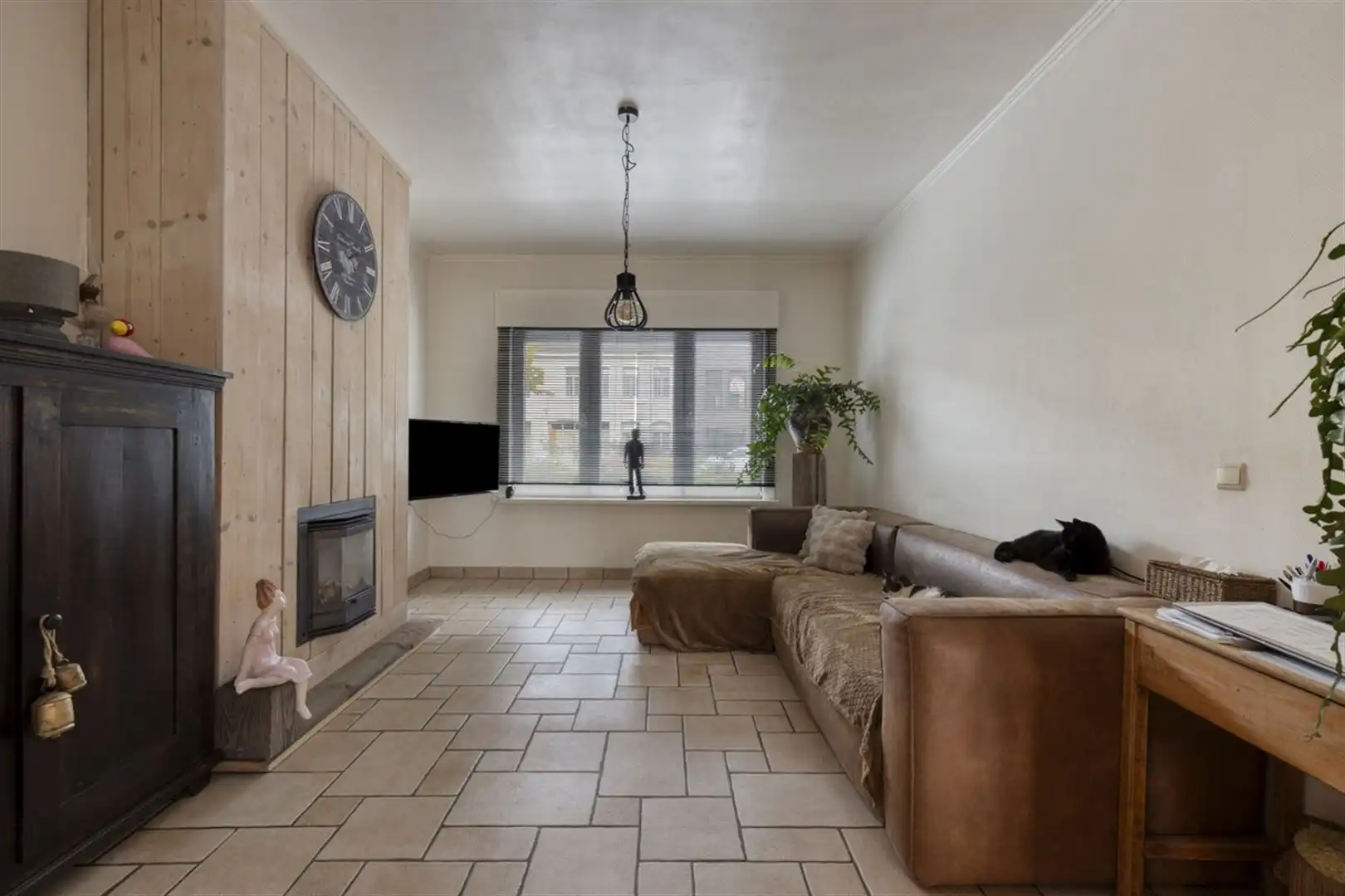 RUIME WONING MET 3 SLKS, 2 BADK & TOEGANKELIJK VIA TUIN !!! foto 5