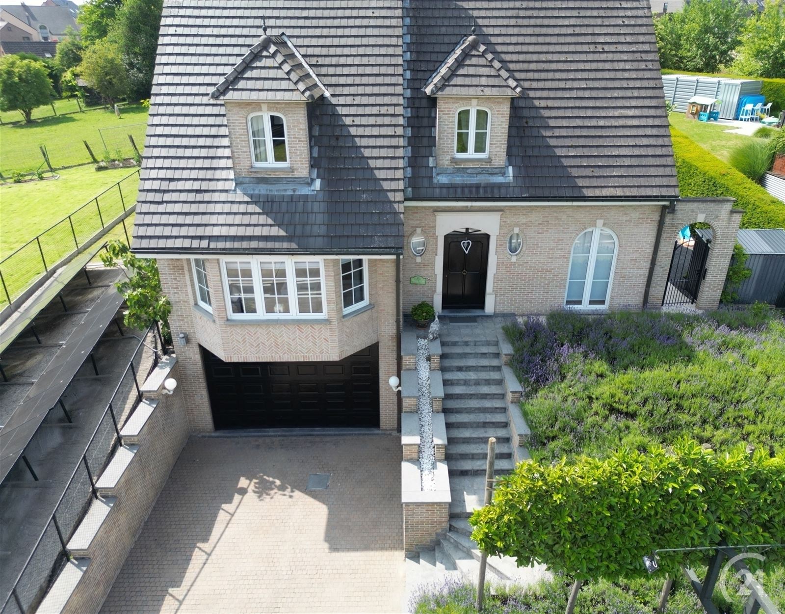 Exclusieve, energiezuinige villa op mooi perceel van 8a14 foto 8