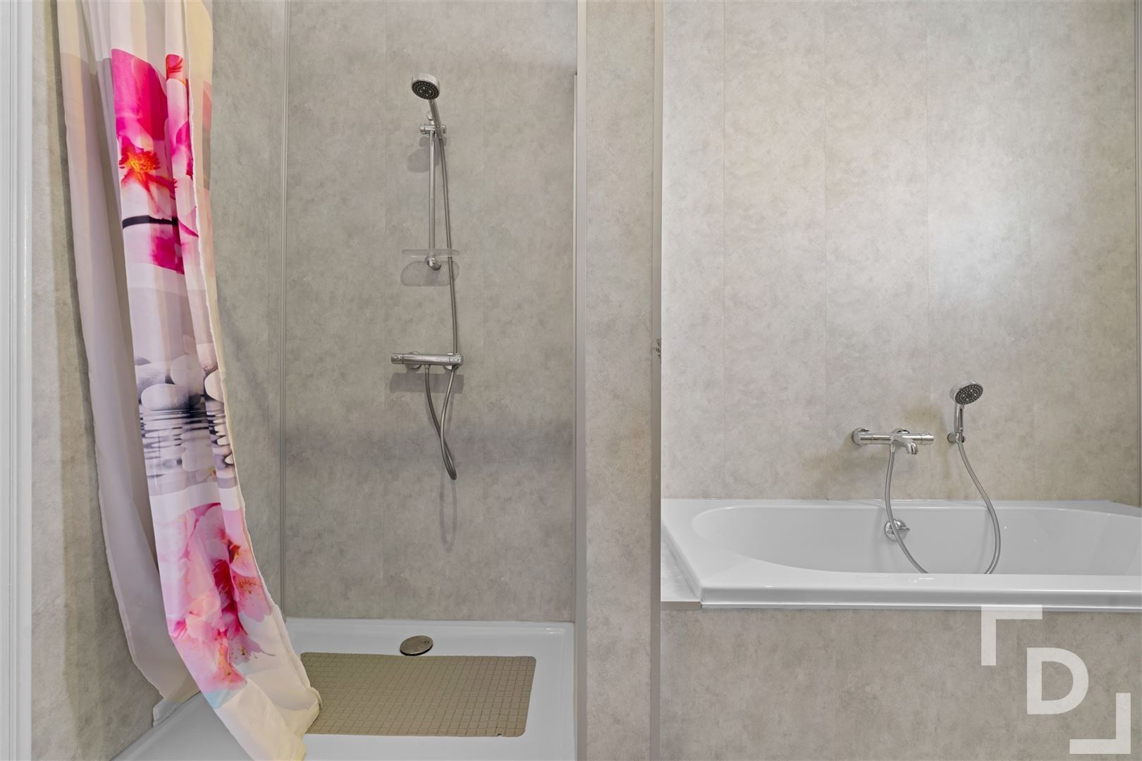 Landelijke alleenstaande woning met verzicht te koop in Houthulst! foto 5