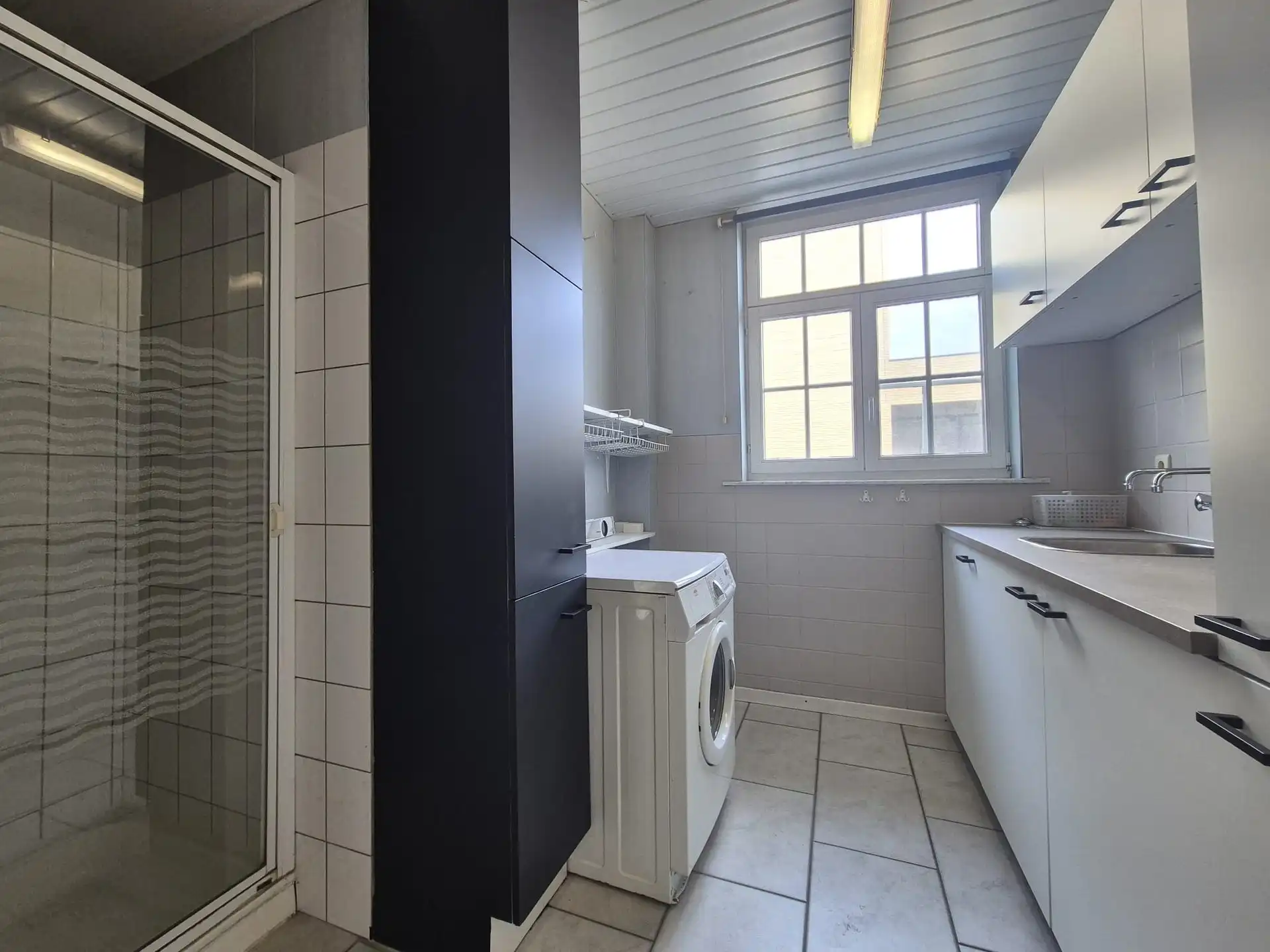 Karaktervolle open bebouwing met ruime tuin, op een vlot bereikbare locatie. foto 18