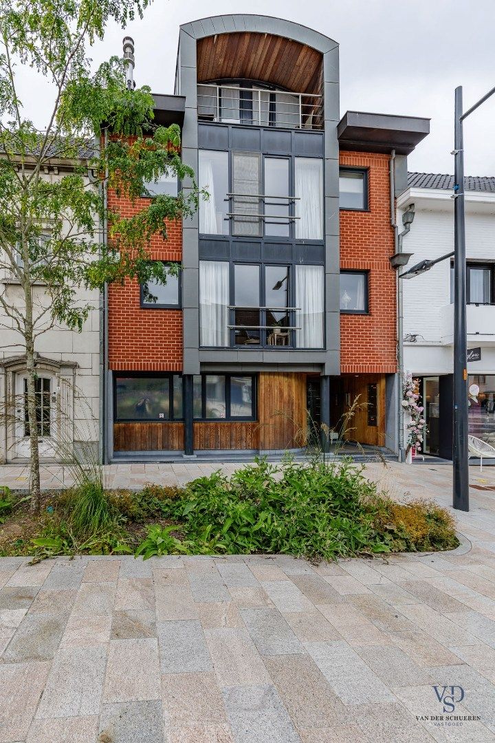 Ruim en stijlvol duplex appartement met twee terrassen foto 26