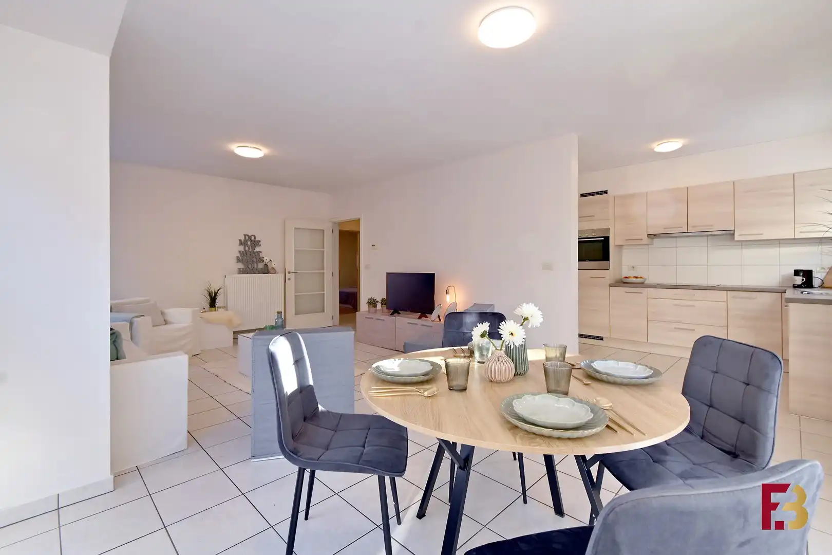 Instapklaar gelijkvloers appartement met terras in hartje Oudenaarde foto 6