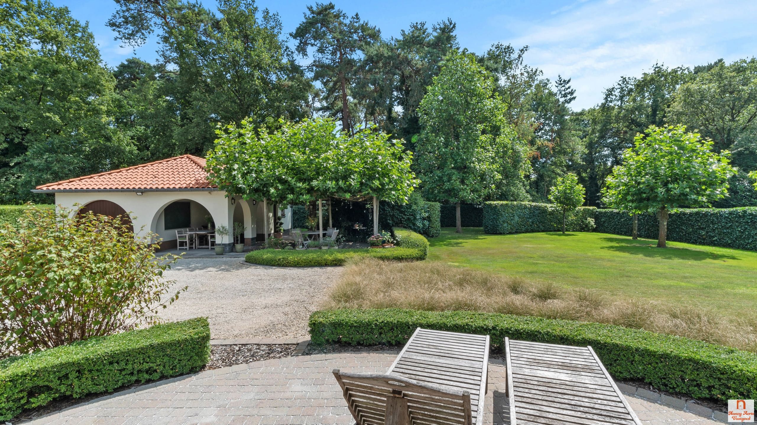 Stijlvol landhuis met tijdloze luxe en doordachte indeling foto 40