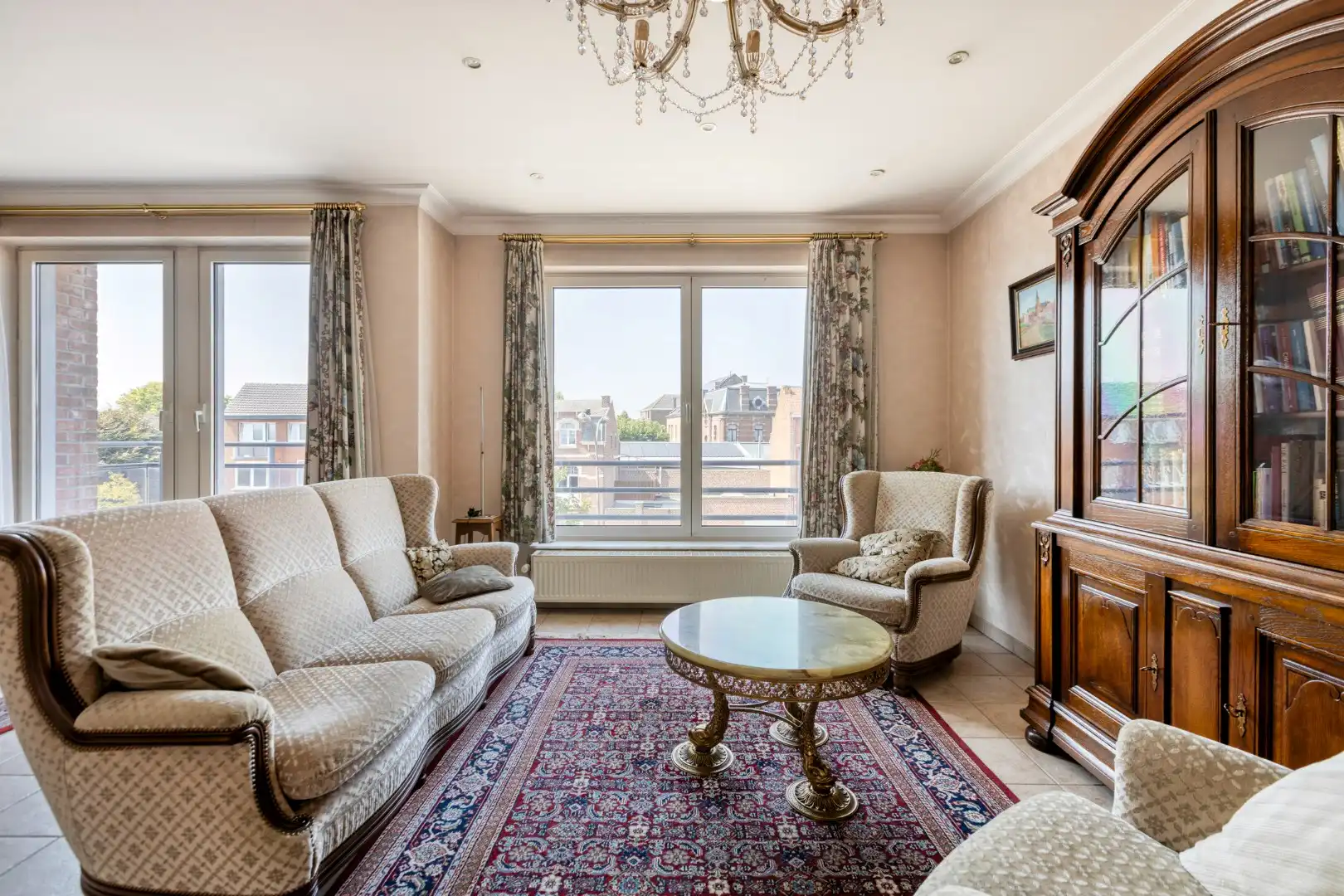 Mooi gelegen appartement met 3 slaapkamers en garage, centrum Tongeren   foto 8