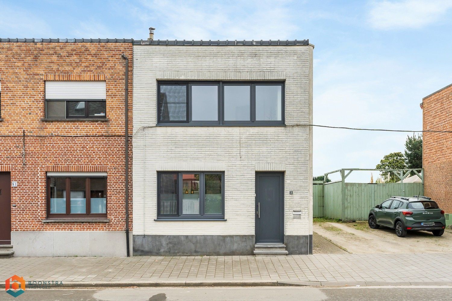 Hoofdfoto van de publicatie: Instapklare woning met 2 slpkrs en tuin nabij centrum Berlaar