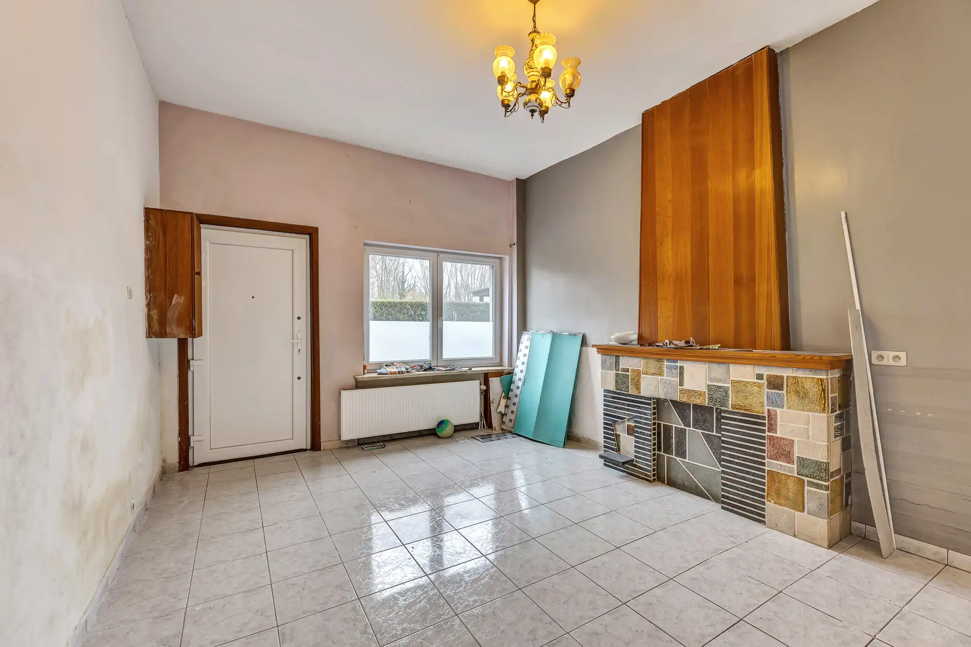Charmante woning met uitbreidingsmogelijkheden te Meerbeke foto 2