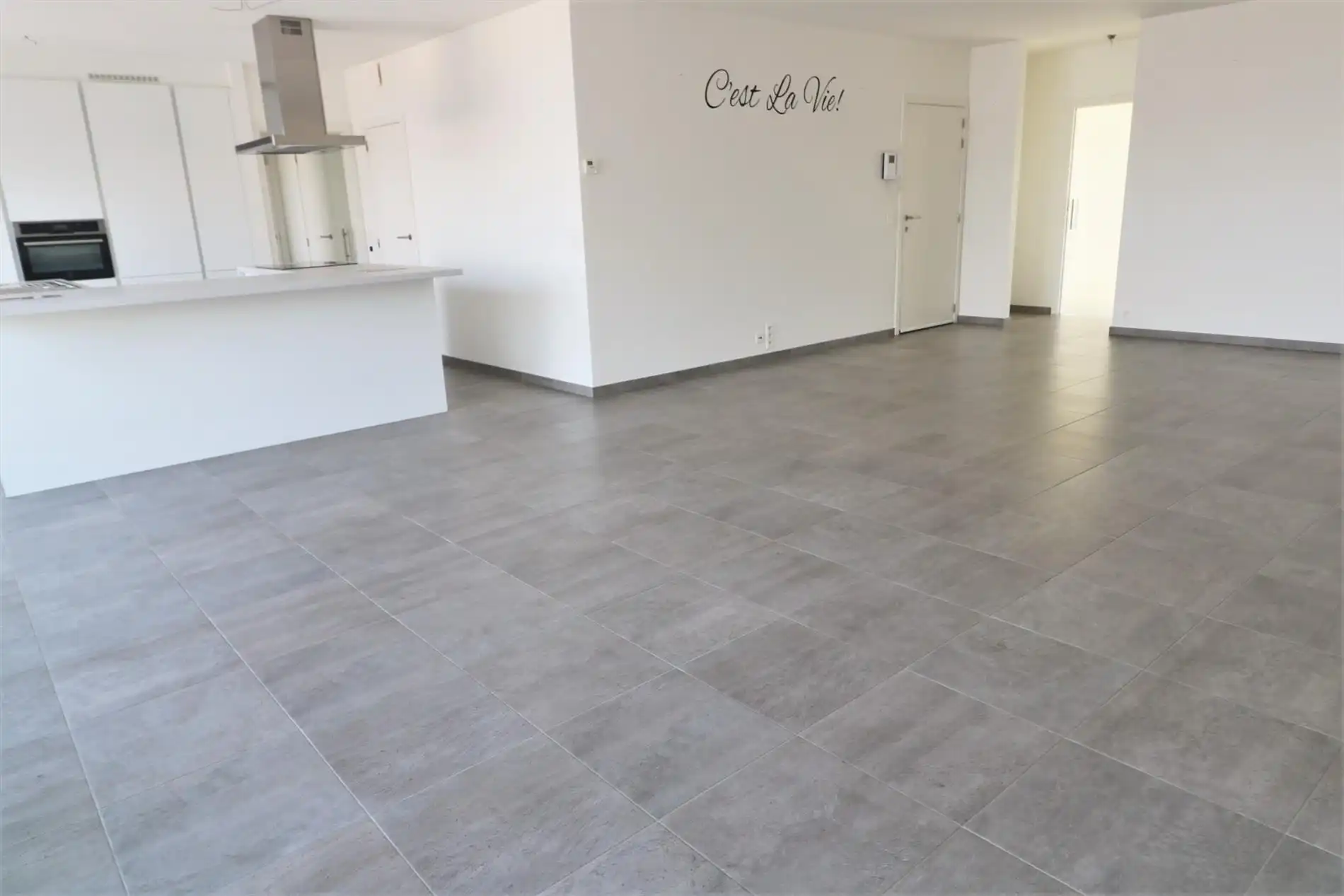 Prachtige penthouse met zonneterrassen (66m²) met fenomenaal zicht op de Spuikom inclusief garagebox ! foto 6