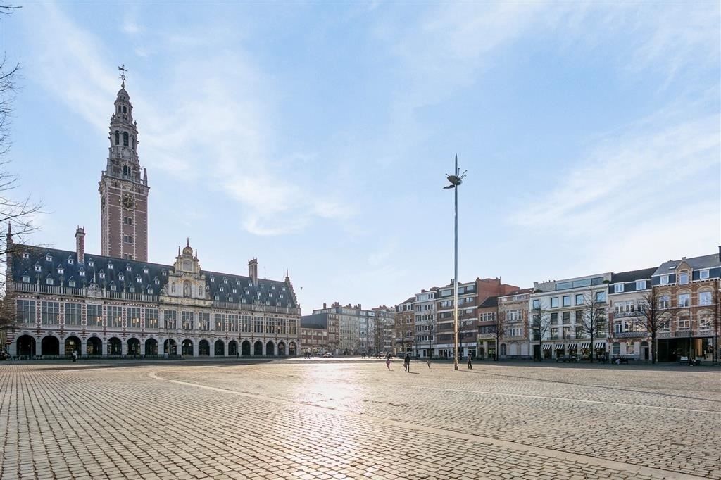 Prachtige hoogwaardige nieuwbouw studentenkamer in hartje Leuven.  foto 9