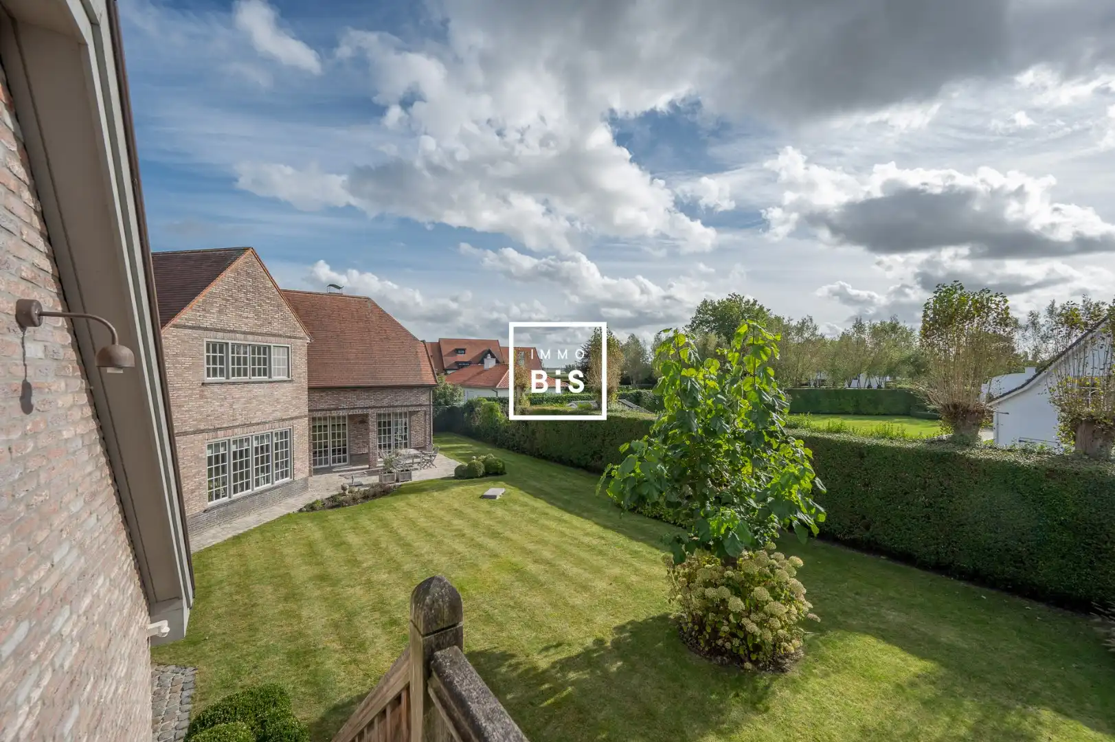 Statige villa op een rustige en residentiële ligging in het Zoute foto 8