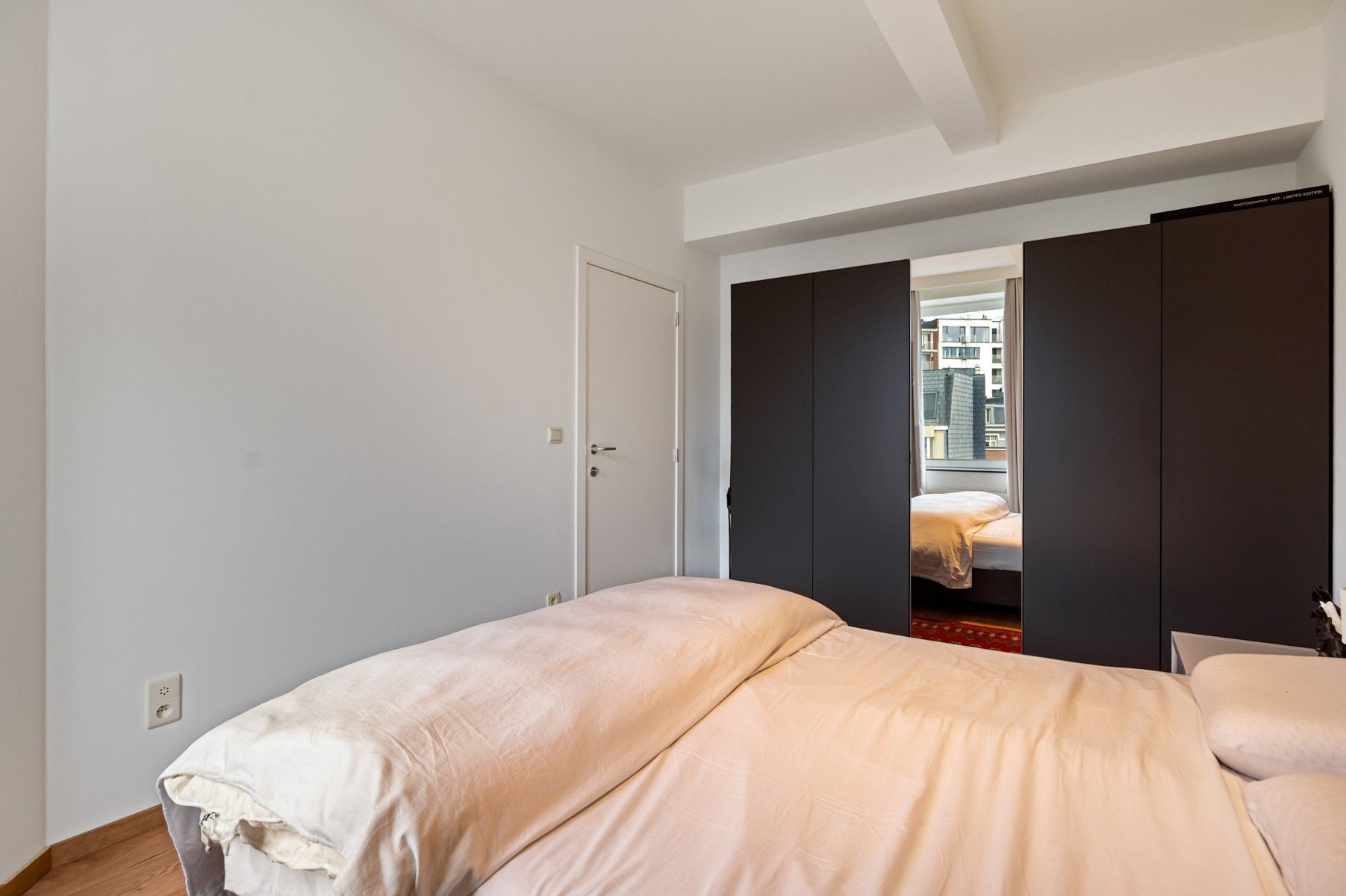 Lichtrijk appartement op toplocatie foto 9