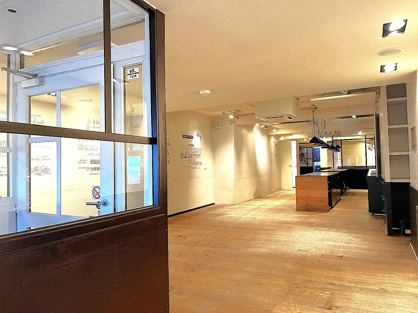 Restaurant te koop centraal op het Rubensplein  foto 7