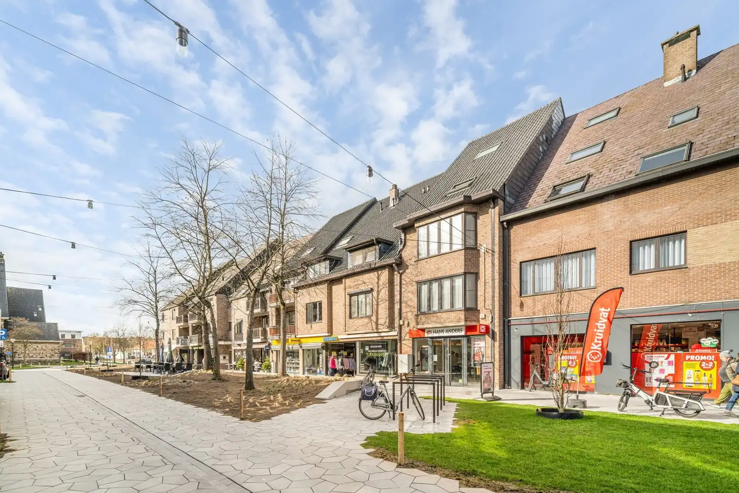 Opbrengsteigendom in het hartje van Houthalen centrum! (8 entiteiten) foto 2