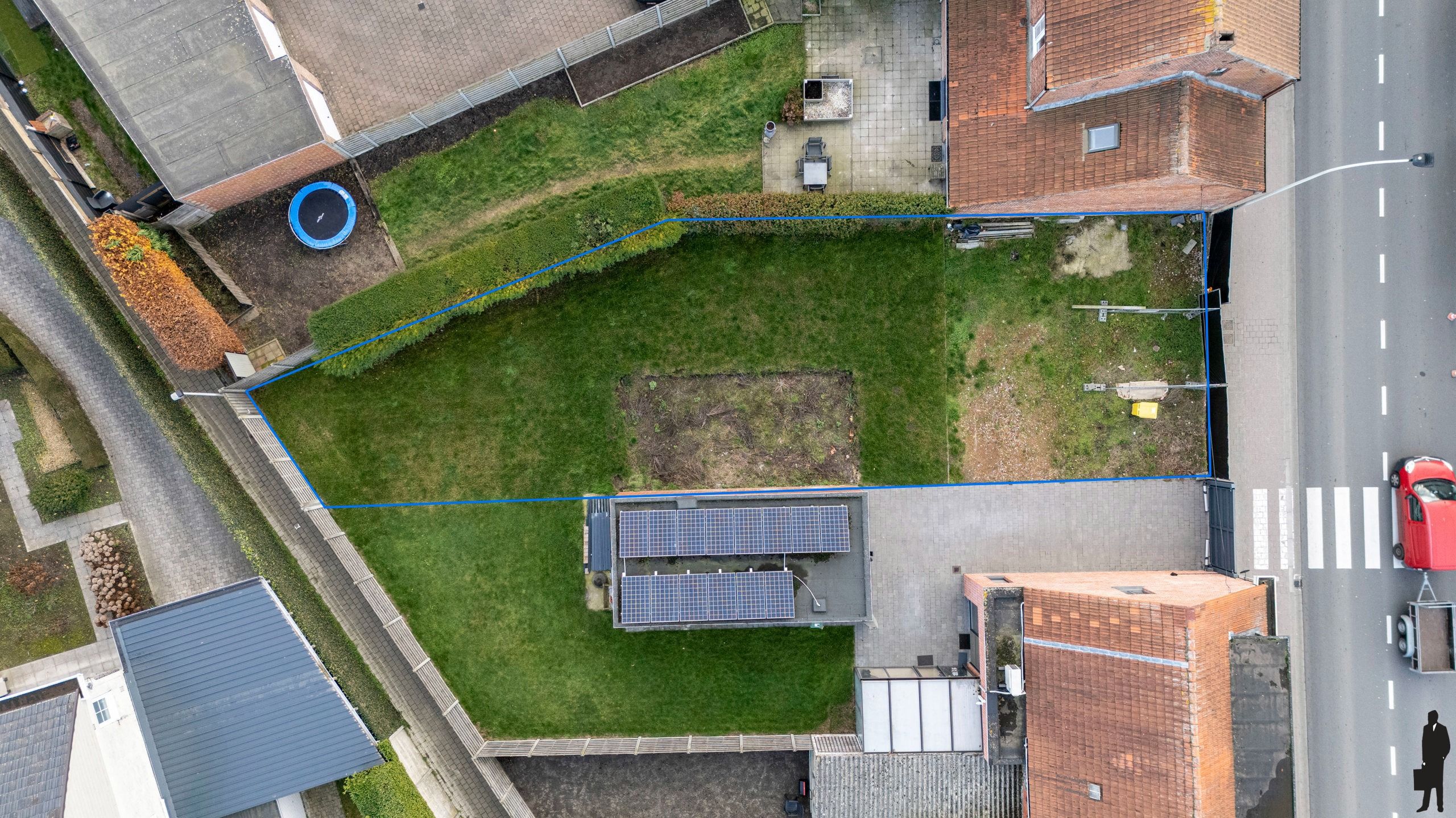 Unieke bouwgrond met vergunning voor 2 appartementen foto 2