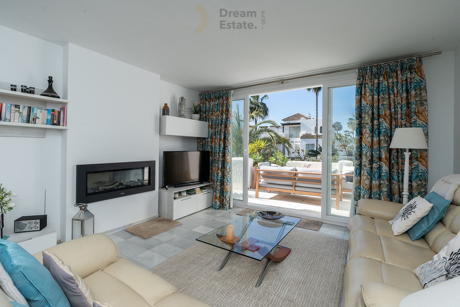 Prachtig appartement op de eerste lijn in Estepona foto 27