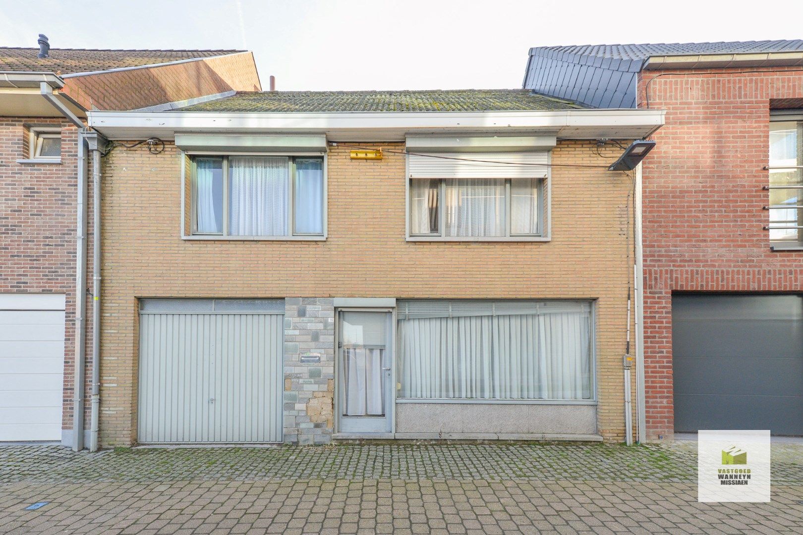 Te renoveren woning op centrale ligging in Wingene met garage, tuin en 3 slaapkamers foto 23