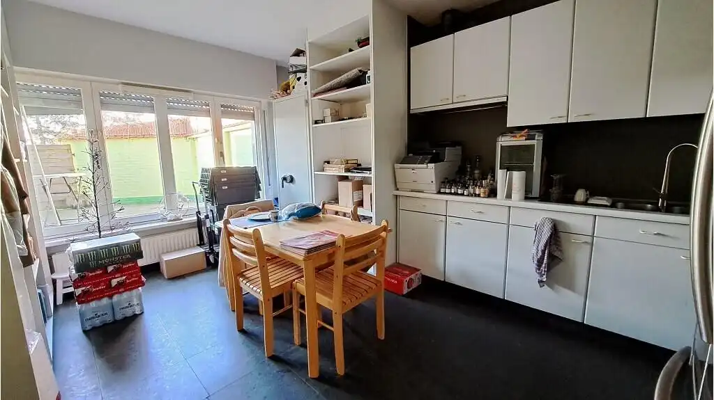 Overname dagbladhandel en drankenspeciaalzaak in Sijsele Damme foto 7