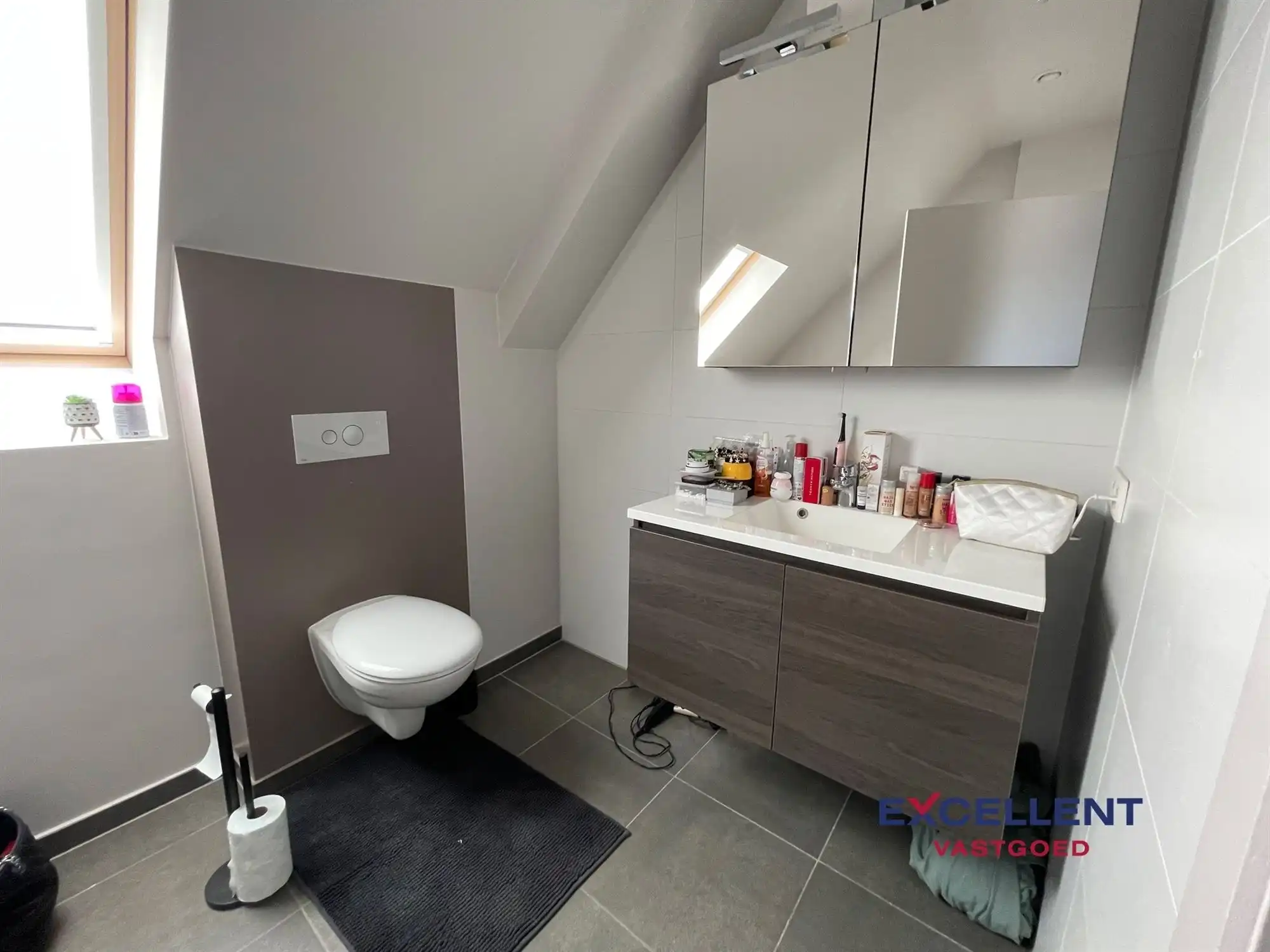 Recente energiezuinige duplex te huur in Deinze foto 12