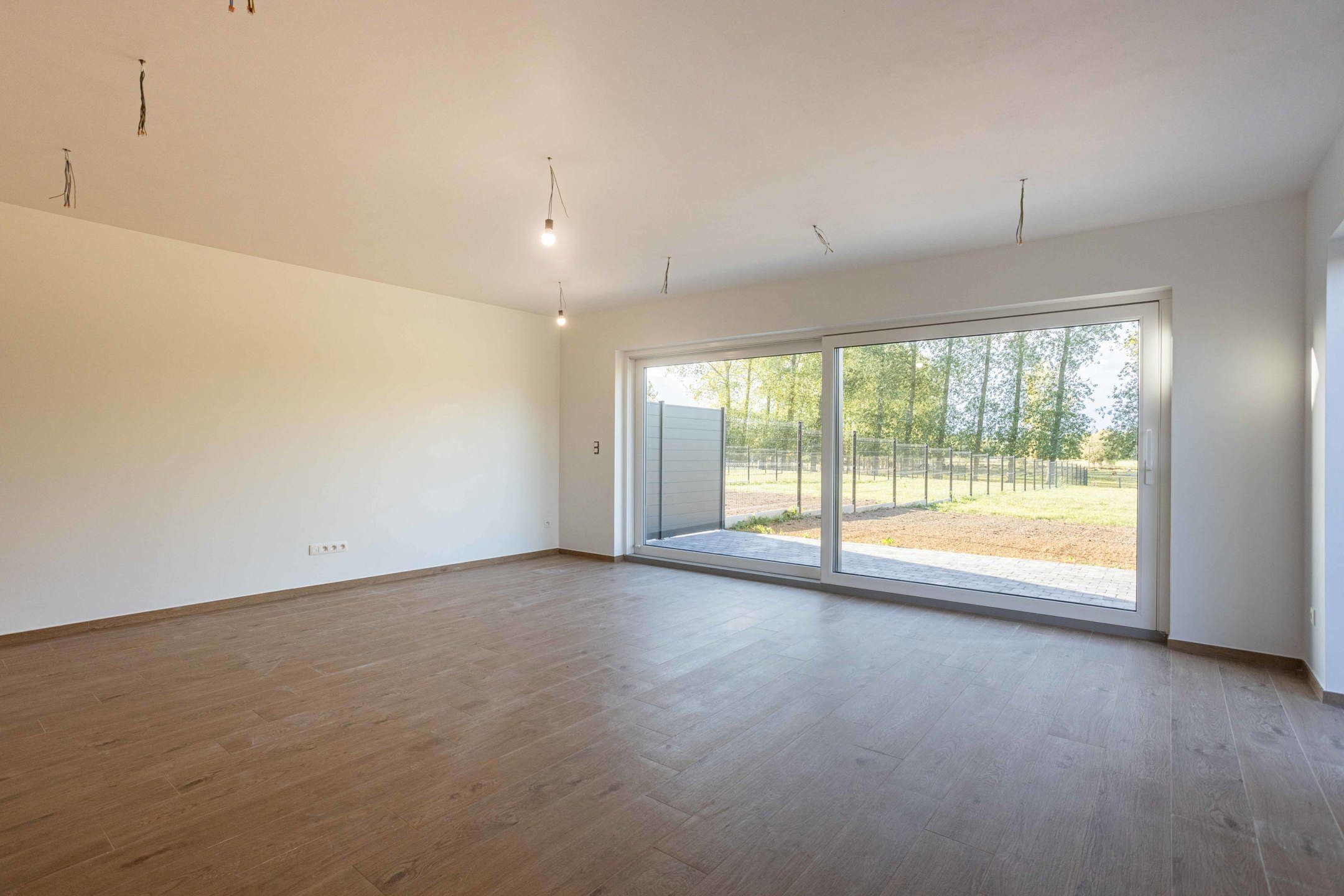 Prachtige nieuwbouwwoning omringd door groen en natuur. foto 6