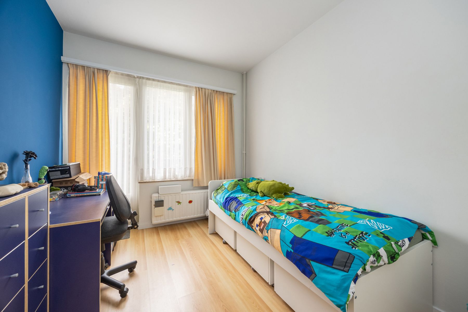 Appartementsgebouw in een rustige buurt foto 6