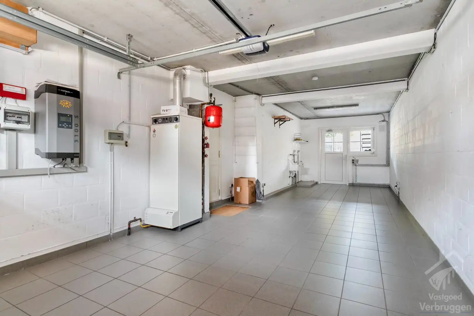 Instapklare moderne woning met 3 slaapkamers, bureau en dubbele garage foto 22