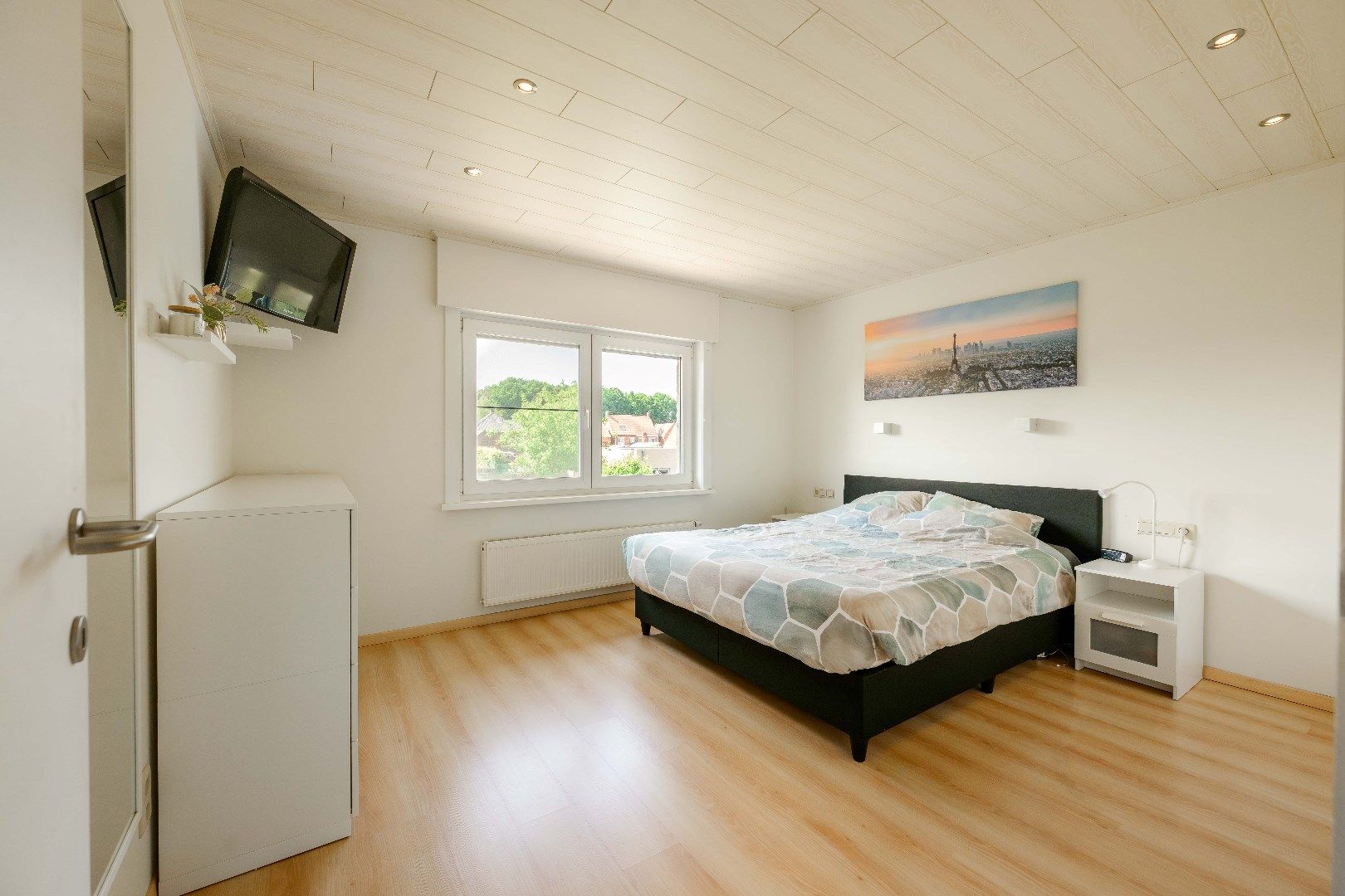 PRACHTIGE VILLA IN RUSTIGE WOONWIJK | 4 SLPKS | 2 GARAGES foto 18