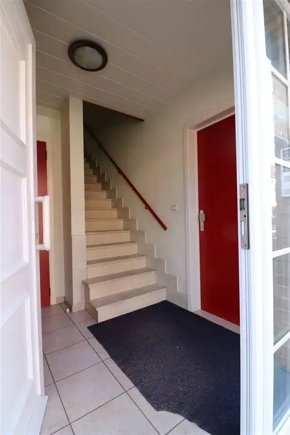 Gezellig dakappartement, grote leefruimte, 1 slpk. en garage  foto 17