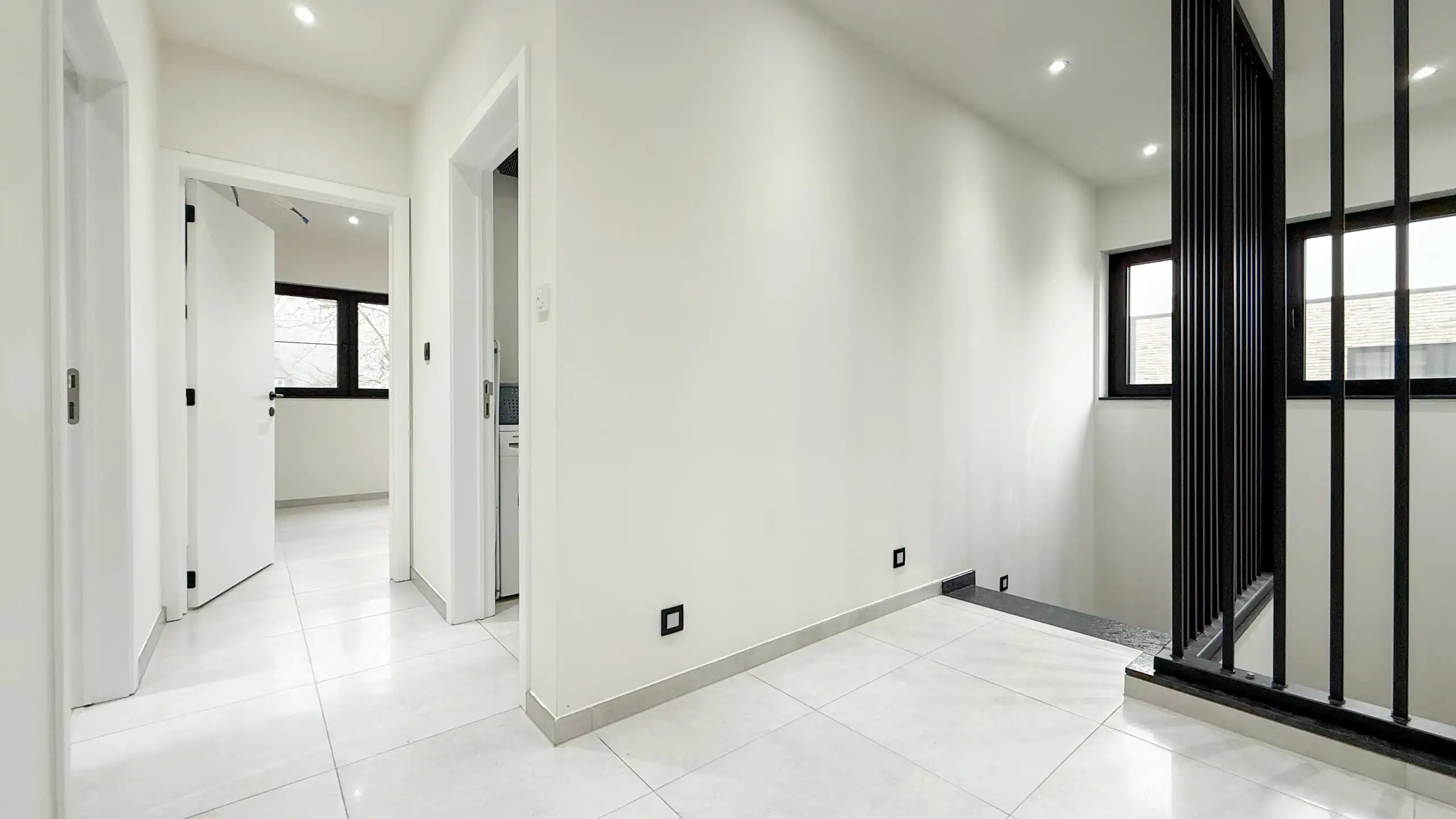Exclusieve villa in Genk – stijlvol wonen aan 2% registratie foto 20