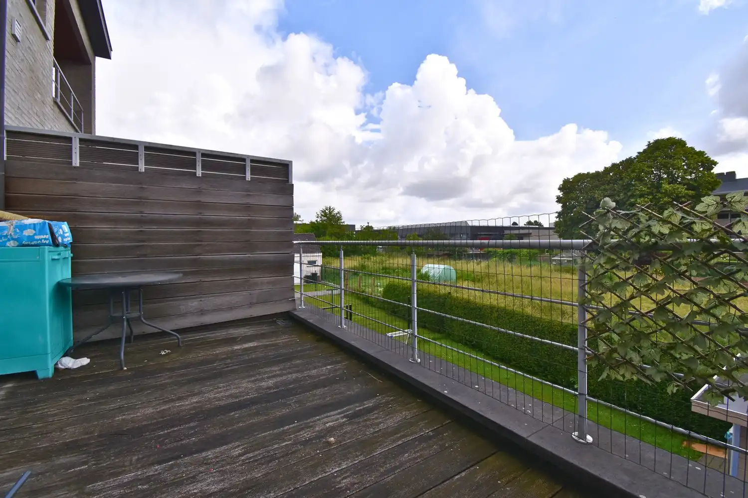 2 slaapkamerappartement met groot terras & parkeerplaats foto 2