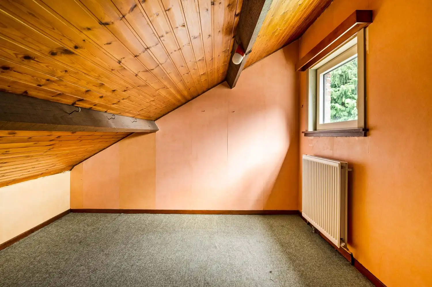 Charmante gezinswoning met 4 slaapkamers, dubbele oprit en zonnige tuin in Wijnegem foto 31