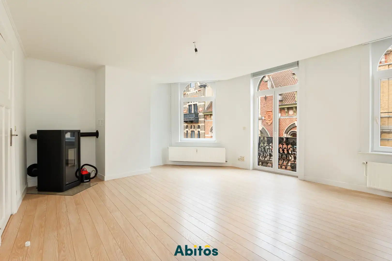 Uniek triplex-appartement met 3 slaapkamers en prachtig uitzicht in hartje Gent foto 2