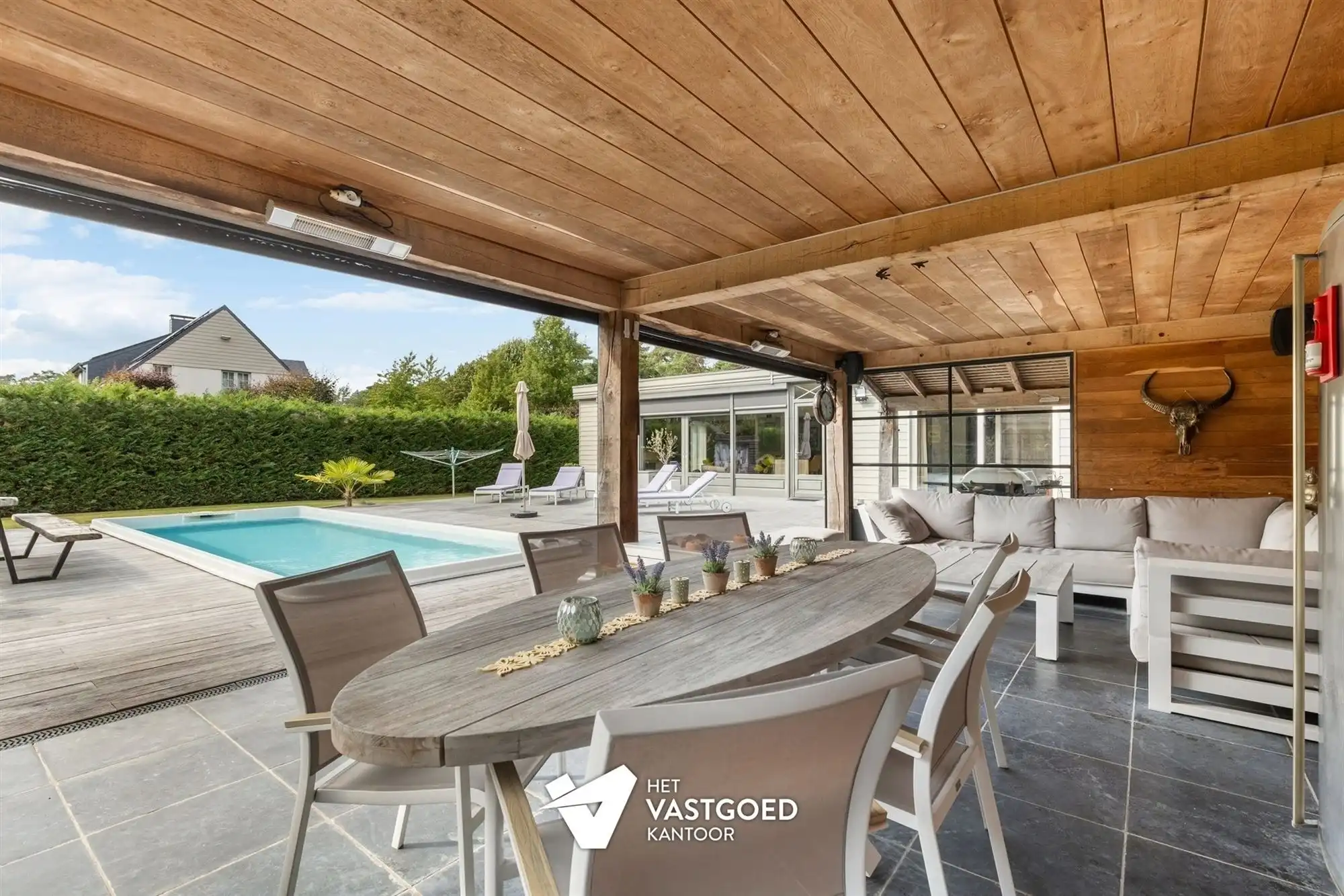 GELIJKVLOERSE VILLA MET ZWEMBAD, POOLHOUSE EN ENERGIEZUINIG WOONCOMFORT IN MOL foto 23