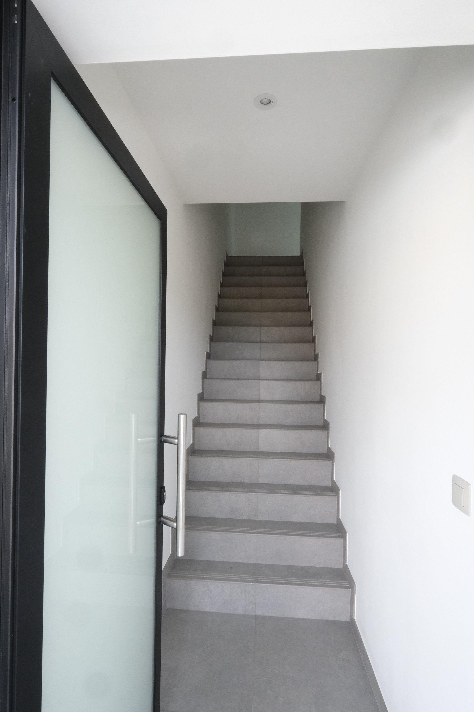 Nieuwbouw appartement op de eerste verdieping met luxueuze afwerking in Riemst. foto 7