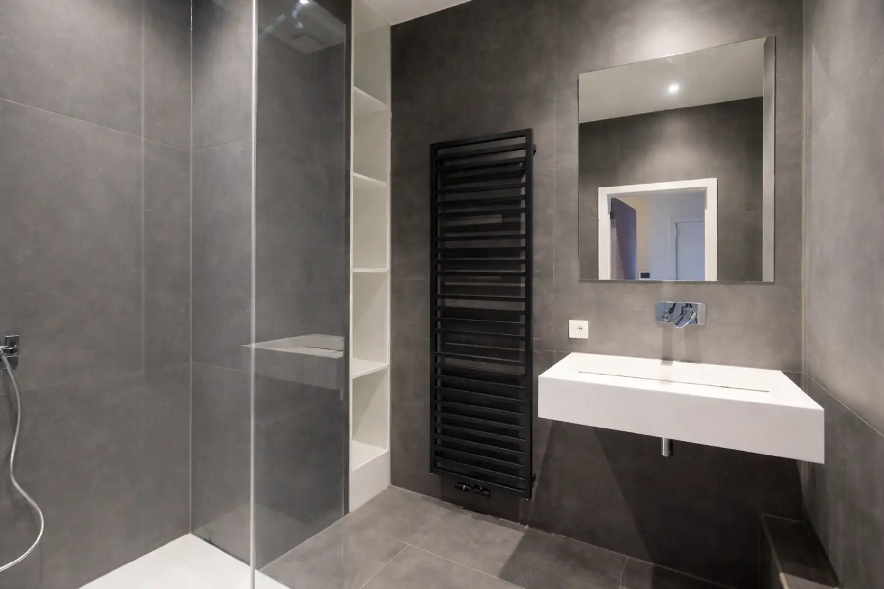 Modern appartement op toplocatie foto 8